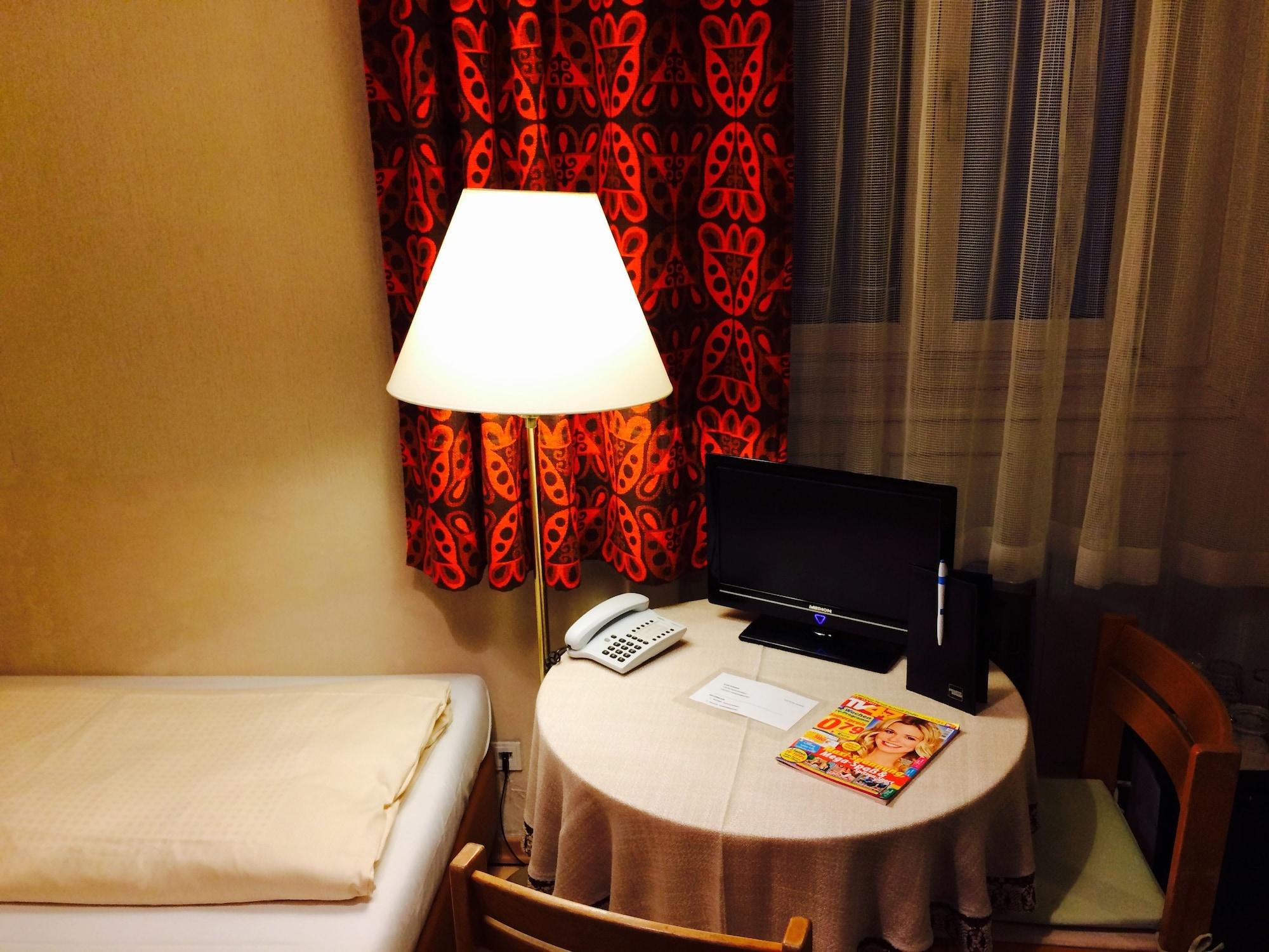 Pension Hotel Mariahilf Vienna Luaran gambar