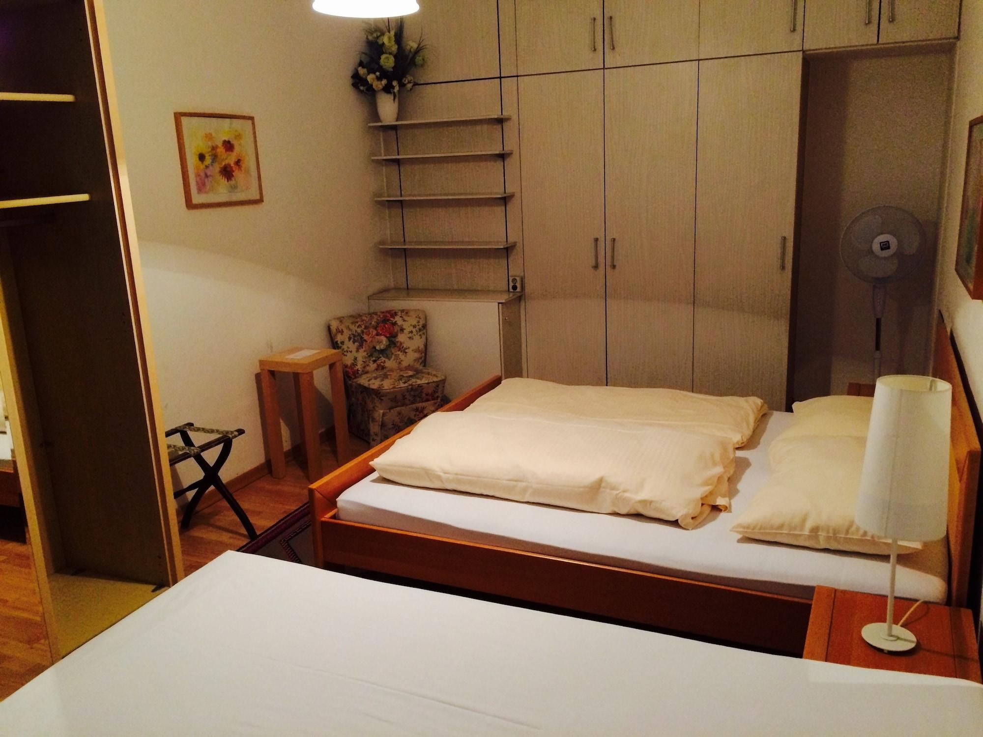 Pension Hotel Mariahilf Vienna Luaran gambar